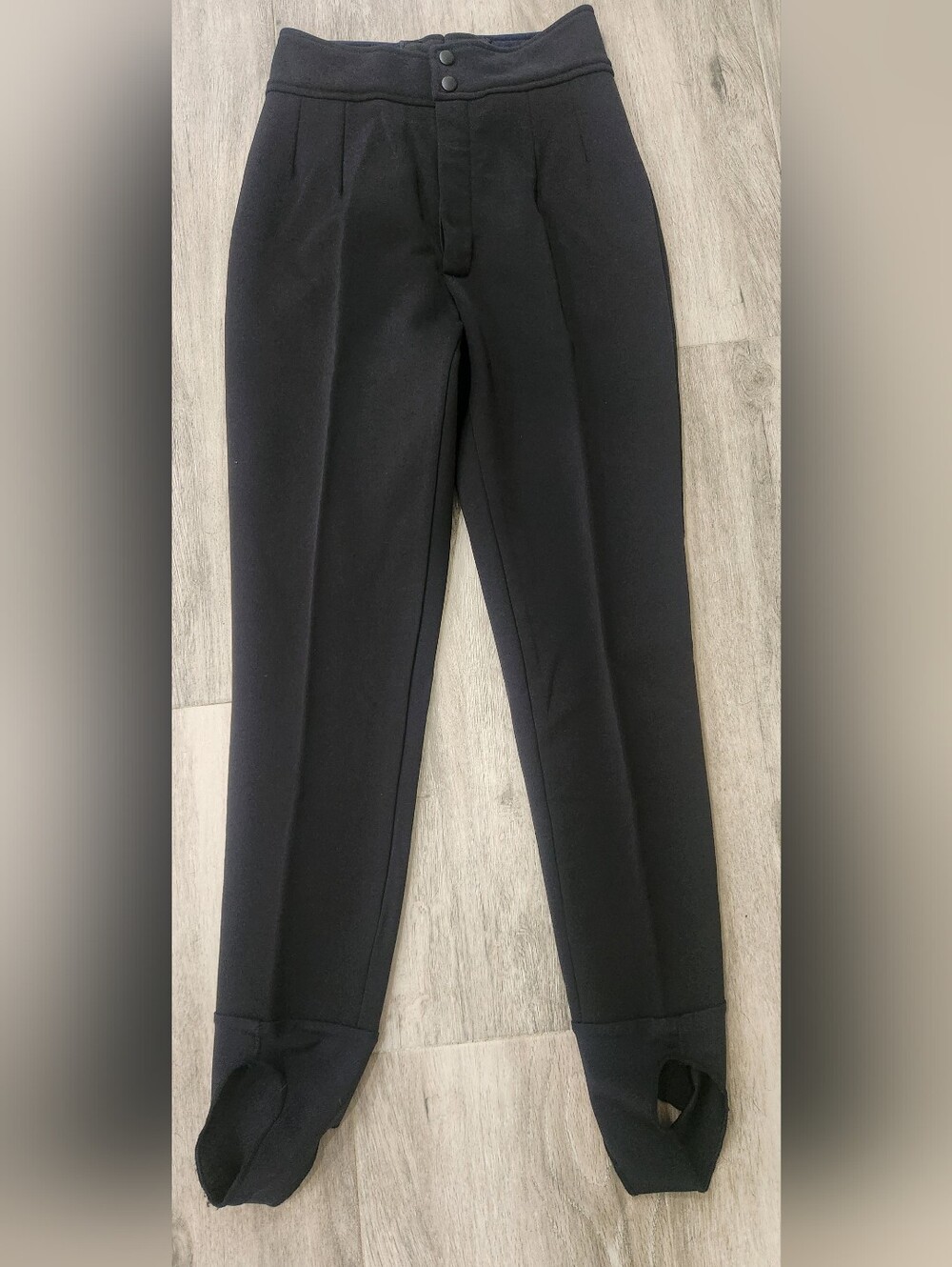 Vtg HEAD Skiwear Black Pleated Stirrup Ski Pants Women's EU 6 US 2-4 26" Waist